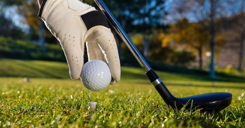 Which hand does a golf glove go on